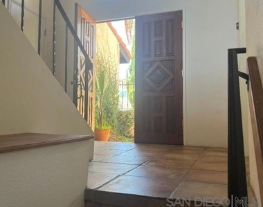624 Schafer Place - Photo Thumbnail 3