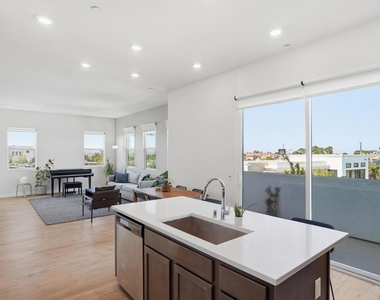 2014 Luzon Ln - Photo Thumbnail 5
