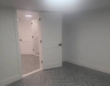 232nd St.  Laurelton Jamaica queens Apartment - Photo Thumbnail 5
