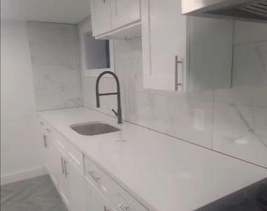 232nd St.  Laurelton Jamaica queens Apartment - Photo Thumbnail 7