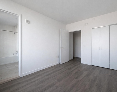1524 Sheepshead Bay Road - Photo Thumbnail 4