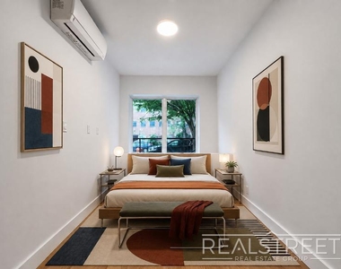1260 Prospect Place - Photo Thumbnail 4