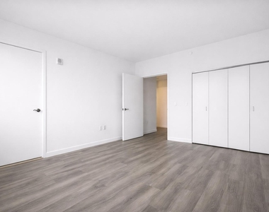 1524 Sheepshead Bay Road - Photo Thumbnail 5