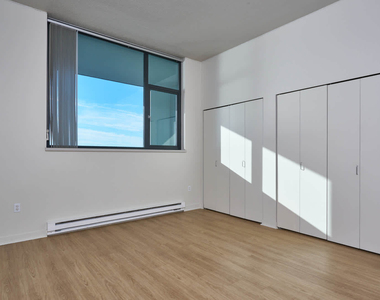 1221 First Avenue - Photo Thumbnail 3