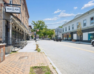 51 Main Street - Photo Thumbnail 32