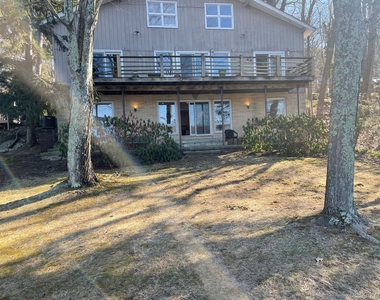 53 Woods Road - Photo Thumbnail 11