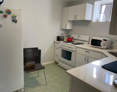 53 Woods Road - Photo Thumbnail 5