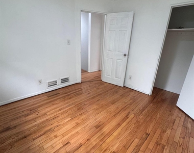 46 N Gilmore Boulevard - Photo Thumbnail 11
