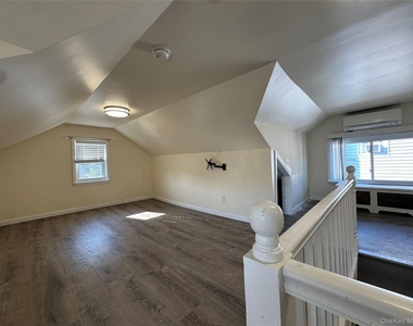 267 Plainfield Avenue - Photo Thumbnail 23