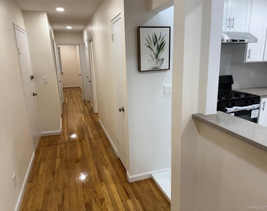 4622 59th Street - Photo Thumbnail 7