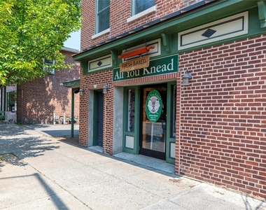 308 Main Street - Photo Thumbnail 16