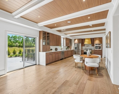 1707 Marie Lane - Photo Thumbnail 24