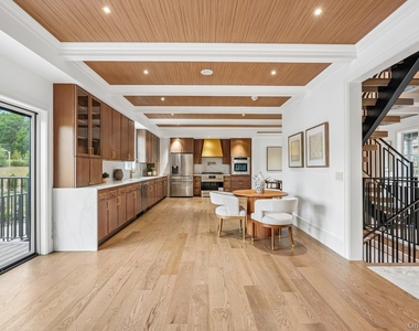 1707 Marie Lane - Photo Thumbnail 9