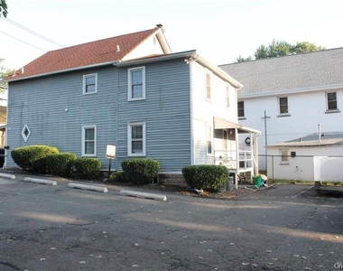 109 Main Street - Photo Thumbnail 8