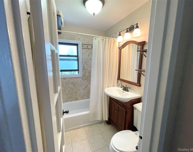 65 W Broadway - Photo Thumbnail 6