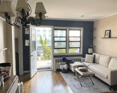 65 W Broadway - Photo Thumbnail 1