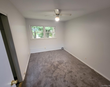 124 Forshay Road - Photo Thumbnail 10