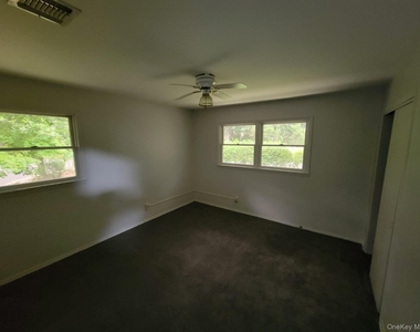 124 Forshay Road - Photo Thumbnail 12