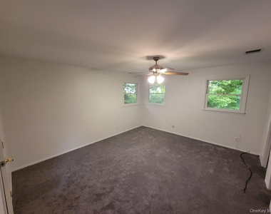 124 Forshay Road - Photo Thumbnail 13