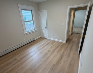 14 Perkal Street - Photo Thumbnail 13