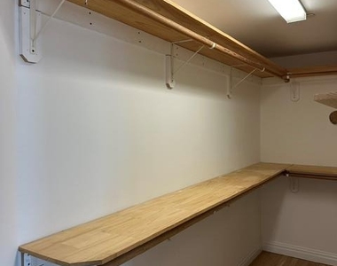 125 E Broadway - Photo Thumbnail 31