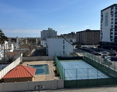 125 E Broadway - Photo Thumbnail 13