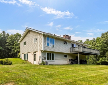 860 Hunns Lake - Photo Thumbnail 6