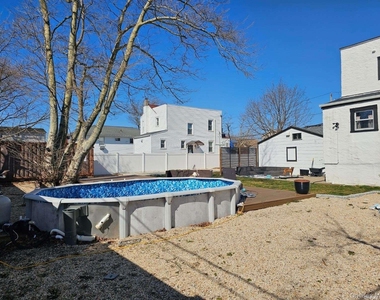 146 Kingston Boulevard - Photo Thumbnail 13