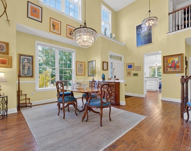 17 Deforest Drive - Photo Thumbnail 6