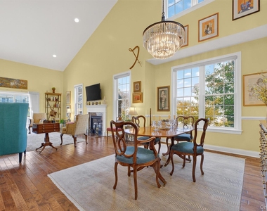17 Deforest Drive - Photo Thumbnail 5