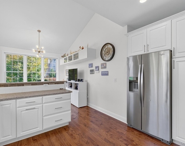 17 Deforest Drive - Photo Thumbnail 15