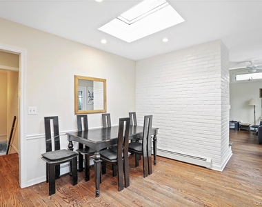 28 Sprain Valley Road - Photo Thumbnail 9