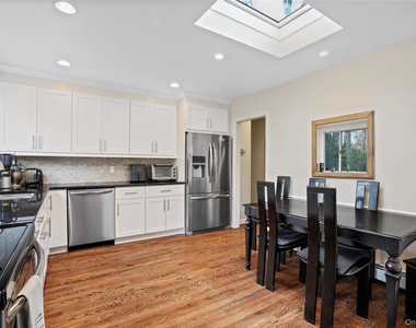 28 Sprain Valley Road - Photo Thumbnail 6