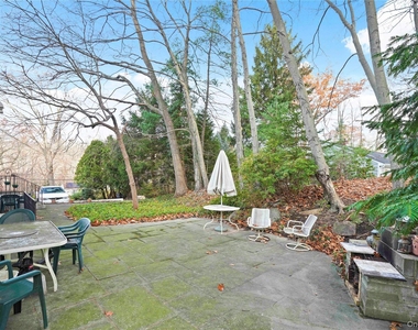 28 Sprain Valley Road - Photo Thumbnail 21