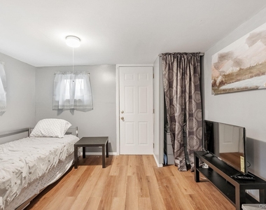 149 David Whites Lane - Photo Thumbnail 19