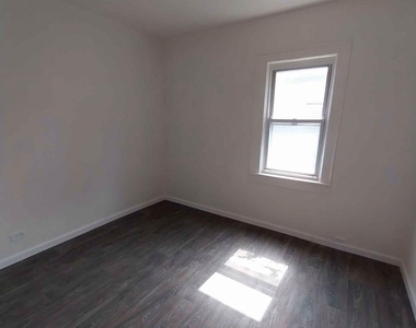 628 Hill Street - Photo Thumbnail 10