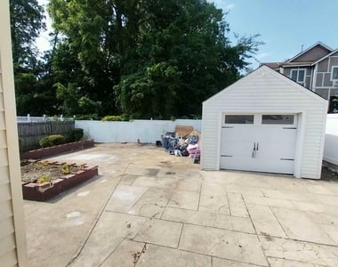 628 Hill Street - Photo Thumbnail 13