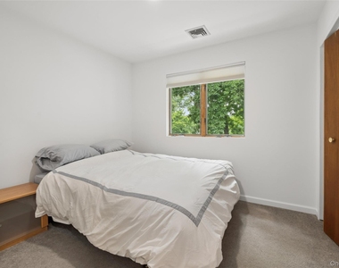 185 Inlet Lane - Photo Thumbnail 22