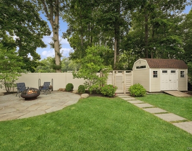 185 Inlet Lane - Photo Thumbnail 8