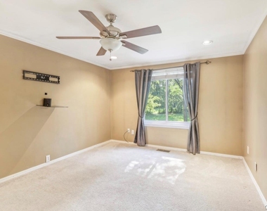 598 Blue Ridge Drive - Photo Thumbnail 27