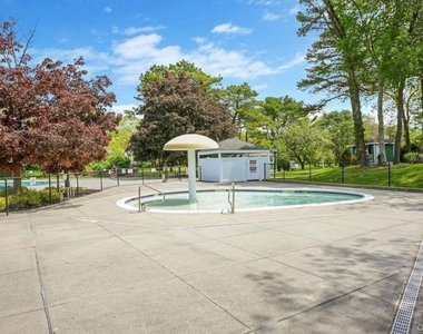 598 Blue Ridge Drive - Photo Thumbnail 18