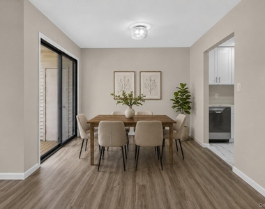 14 Scarborough Lane - Photo Thumbnail 4