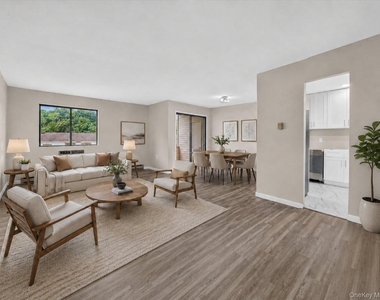 14 Scarborough Lane - Photo Thumbnail 2