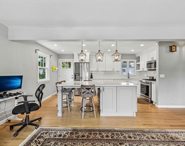 41 Sheldon Avenue - Photo Thumbnail 1