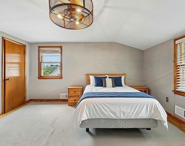 41 Sheldon Avenue - Photo Thumbnail 9