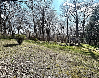 8 Ridge Street - Photo Thumbnail 30