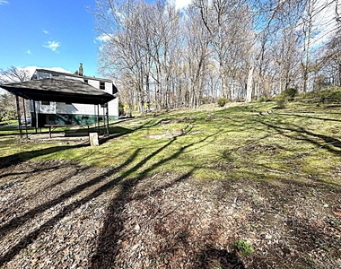 8 Ridge Street - Photo Thumbnail 33