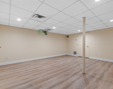 1180 E. Broadway - Photo Thumbnail 18