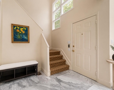 1180 E. Broadway - Photo Thumbnail 2