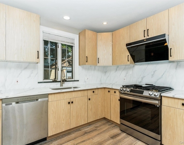 7 Bayview Terrace - Photo Thumbnail 9